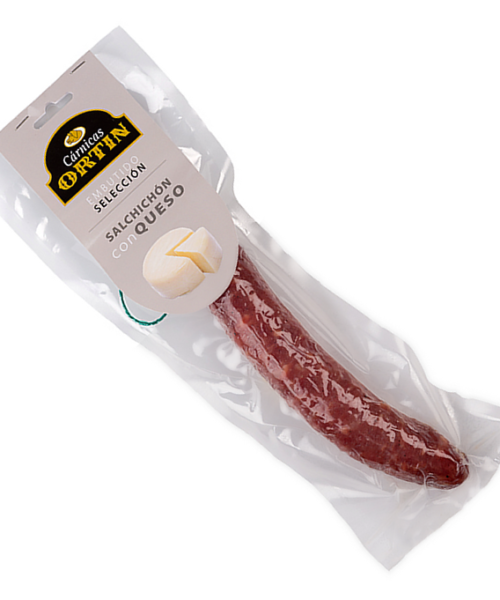 Salchichón con queso Cárnicas Ortín envasado al vacío.