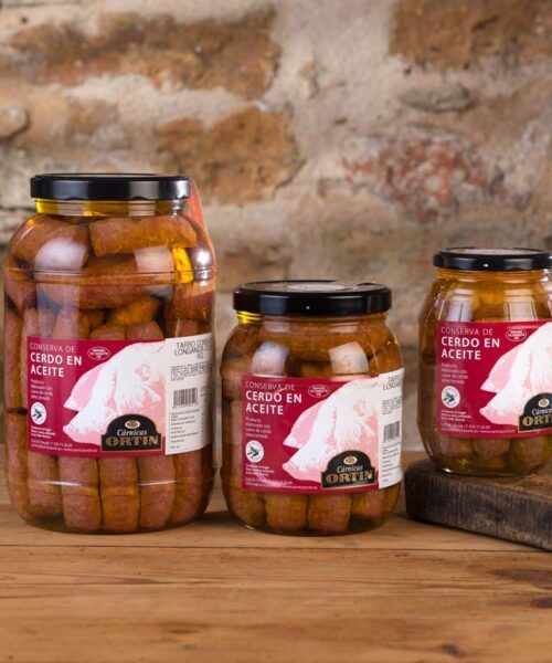 Longaniza de cerdo en conserva Cárnicas Ortín en tarros de cristal.